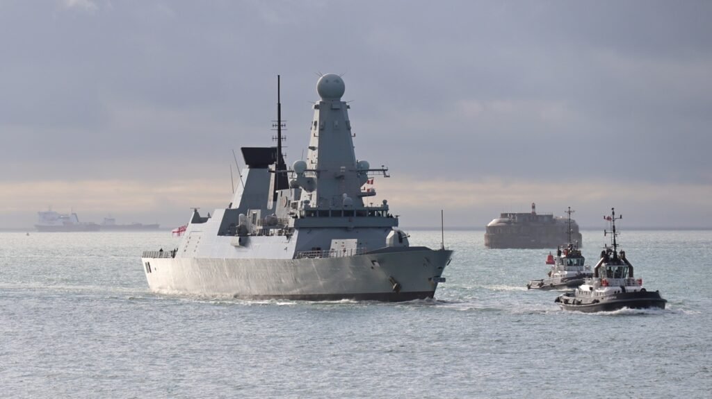 A British Destroyer Is Tracking a Russian One in the English Channel