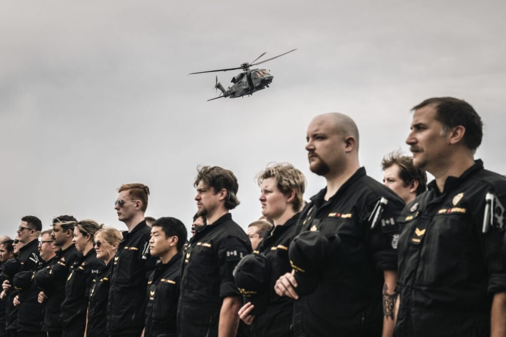 Canadian Forces bleeding applicants in recruitment process: report Canadian Forces bleeding applicants in recruitment process: report