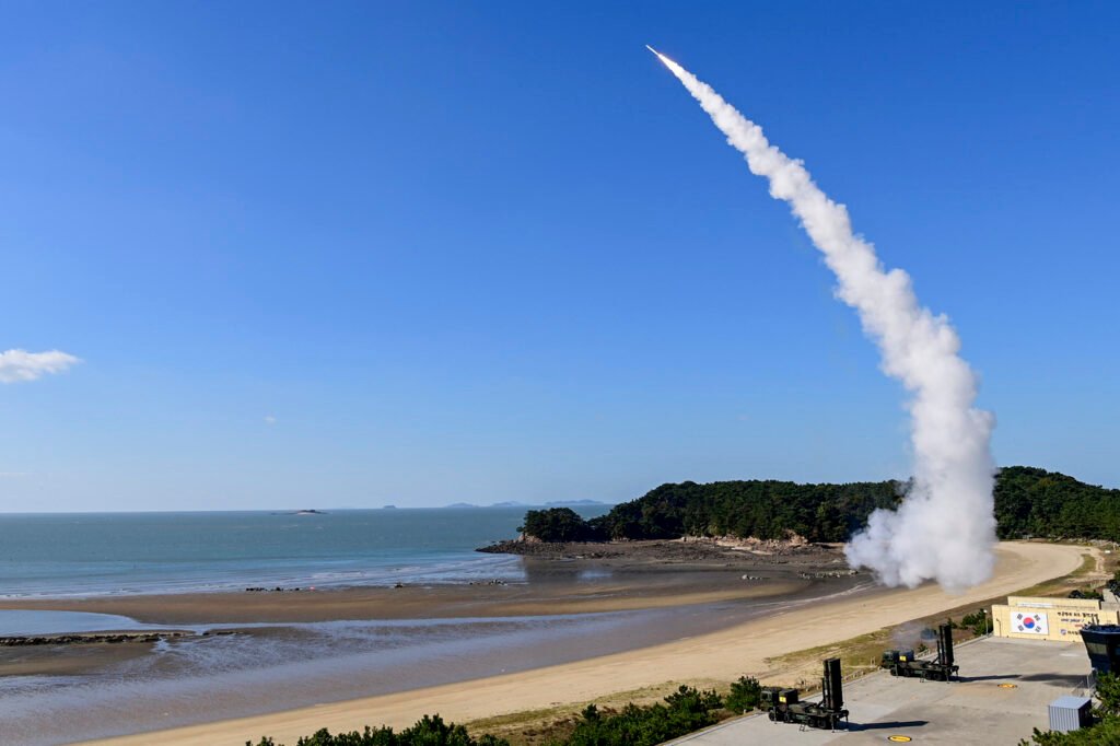 LIG Nex1's medium-range surface-to-air missiles (M-SAM), also known as Skybolts, are being fired during a military exercise in Korea in 2024. [LIG NEX1]