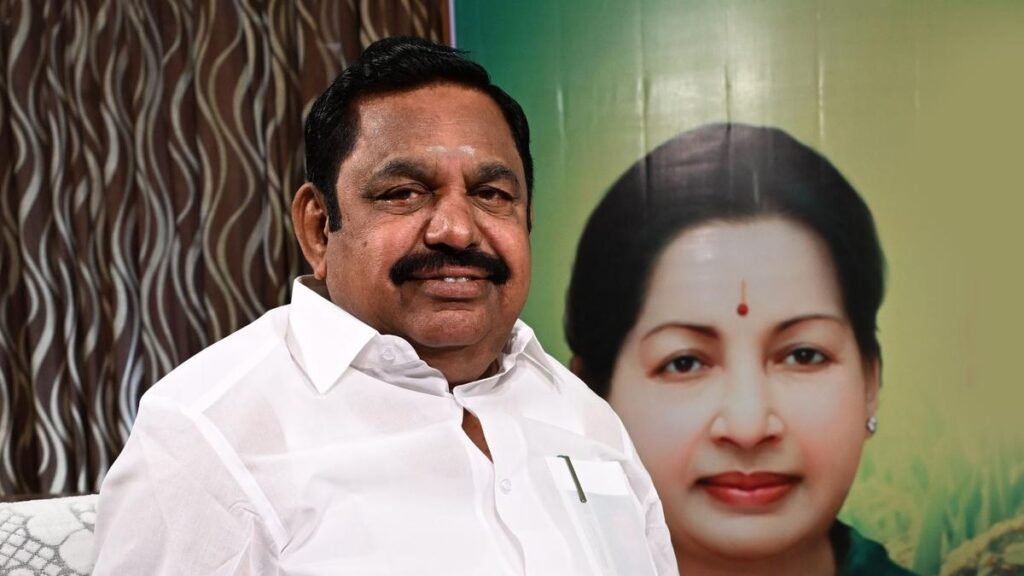 Palaniswami criticises DMK government over paddy procurement