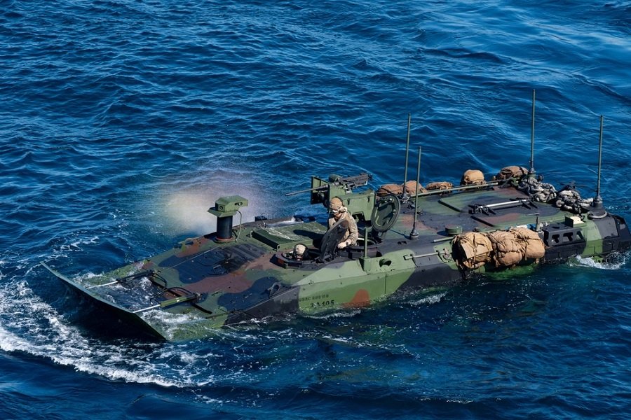 U.S. Navy and Marine Corps demonstrate integrated amphibious power during demonstration at Camp Pendleton The U.S. Marine Corps officially decommissioned the Assault Amphibious Vehicle (AAV) during a ceremony at the Assault Amphibian School, Camp Pendleton, California, on 26 September. The AAV Sundown Ceremony honoured the vehicle’s 53 years of service and the Marines and Sailors who served with it.