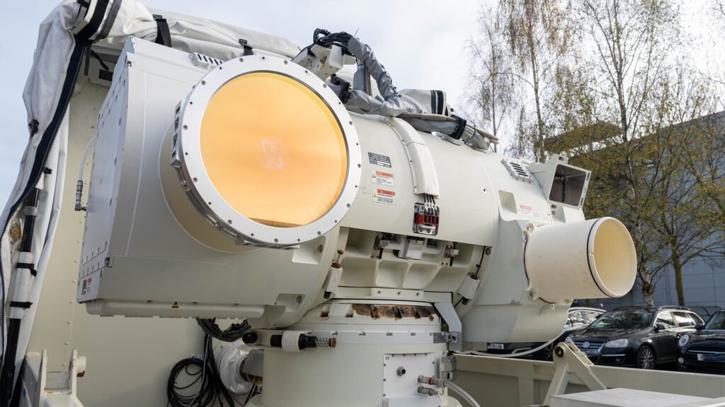DragonFire Laser Weapon Engages High Speed Drones in Latest Test DragonFire Laser Weapon Engages High Speed Drones in Latest Test