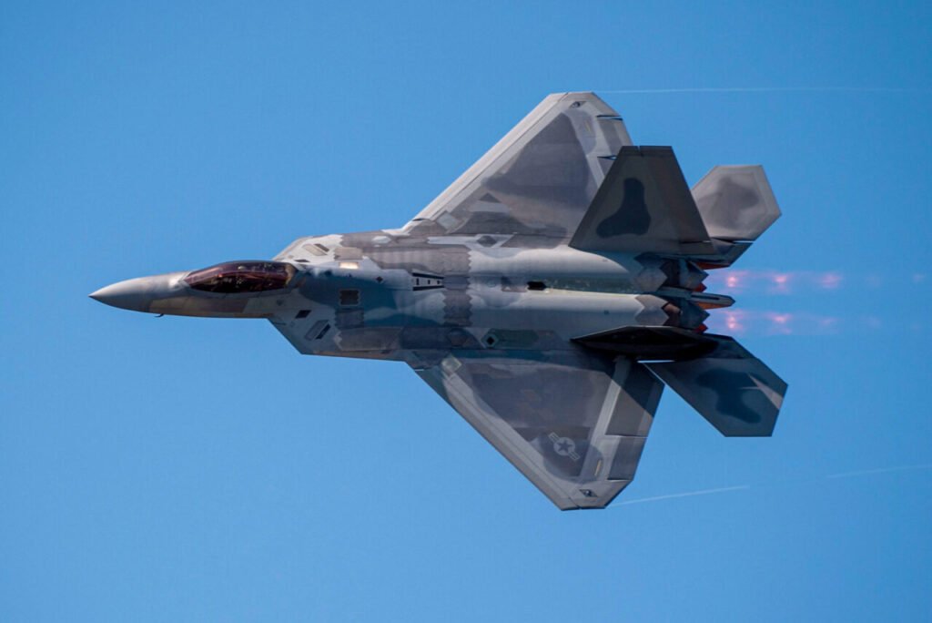 F-22’s Secret Drone Test Signals a New Era of Warfare