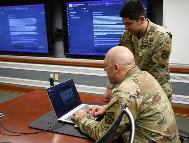 Army Doctrine Writers Embrace AI to Speed Knowledge to the Force Army Doctrine Writers Embrace AI to Speed Knowledge to the Force