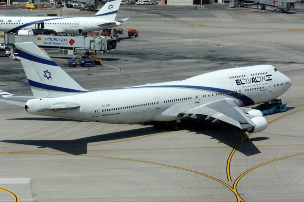 Israel evacuates civilian aircraft fleet