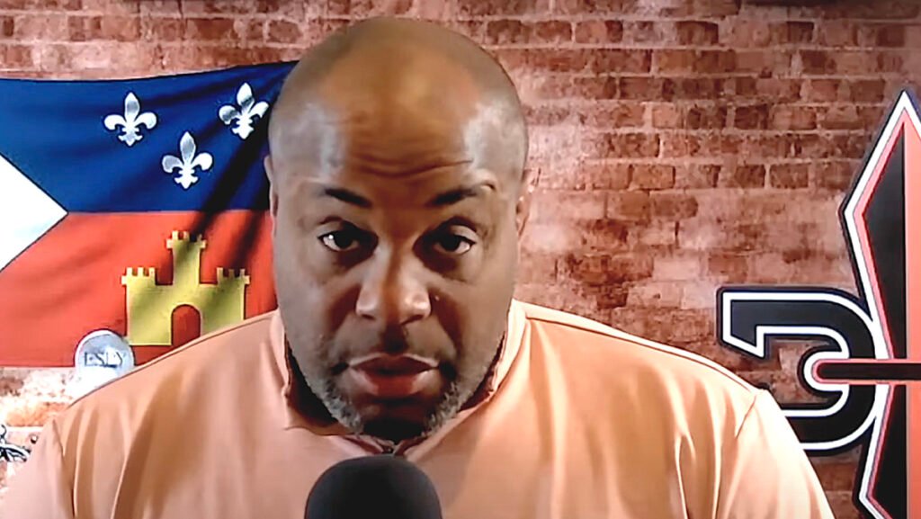 UFC Hall of Famer: 'Alexander Volkanovski is the greatest featherweight of all time' UFC Hall of Famer: 'Alexander Volkanovski is the greatest featherweight of all time'