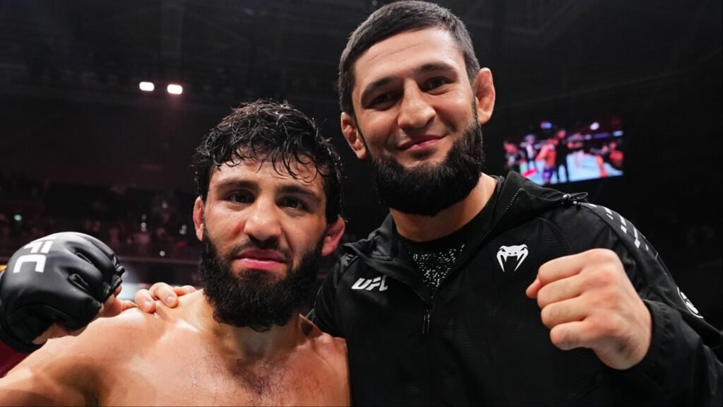 Arman Tsarukyan reveals ‘crazy’ phone call with Khamzat Chimaev after viral RAF 6 brawl Arman Tsarukyan and Khamzat Chimaev