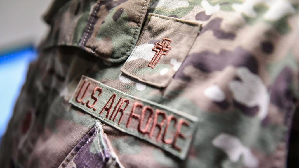 Chaplains Ordered to Shed Rank, Ret. AF Leaders Question Move Chaplains Ordered to Shed Rank, Ret. AF Leaders Question Move
