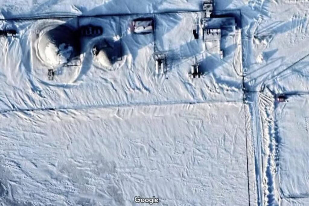 Russia’s Arctic Trefoil base