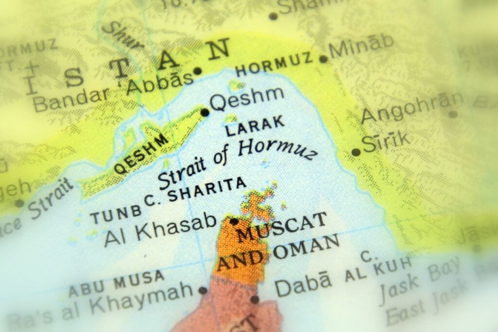 Hormuz under escort: market and geopolitical implications of US naval protection for tankers