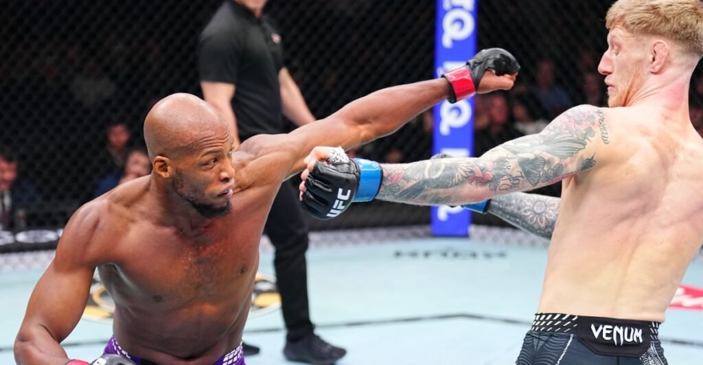 Joe Rogan blames matchmakers for ‘crazy bad fight’ between MVP, Sam Patterson at UFC London