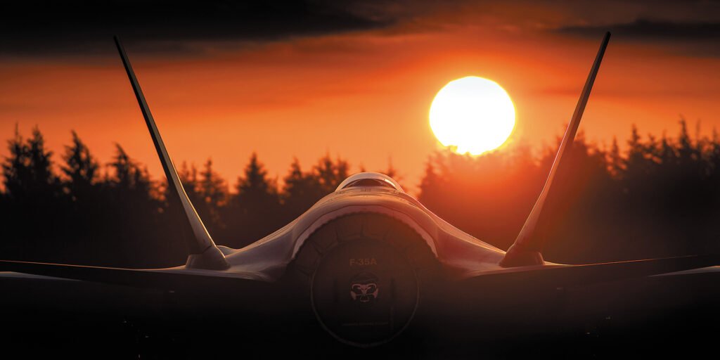 Military Prepares to Accept F-35s Without Radars