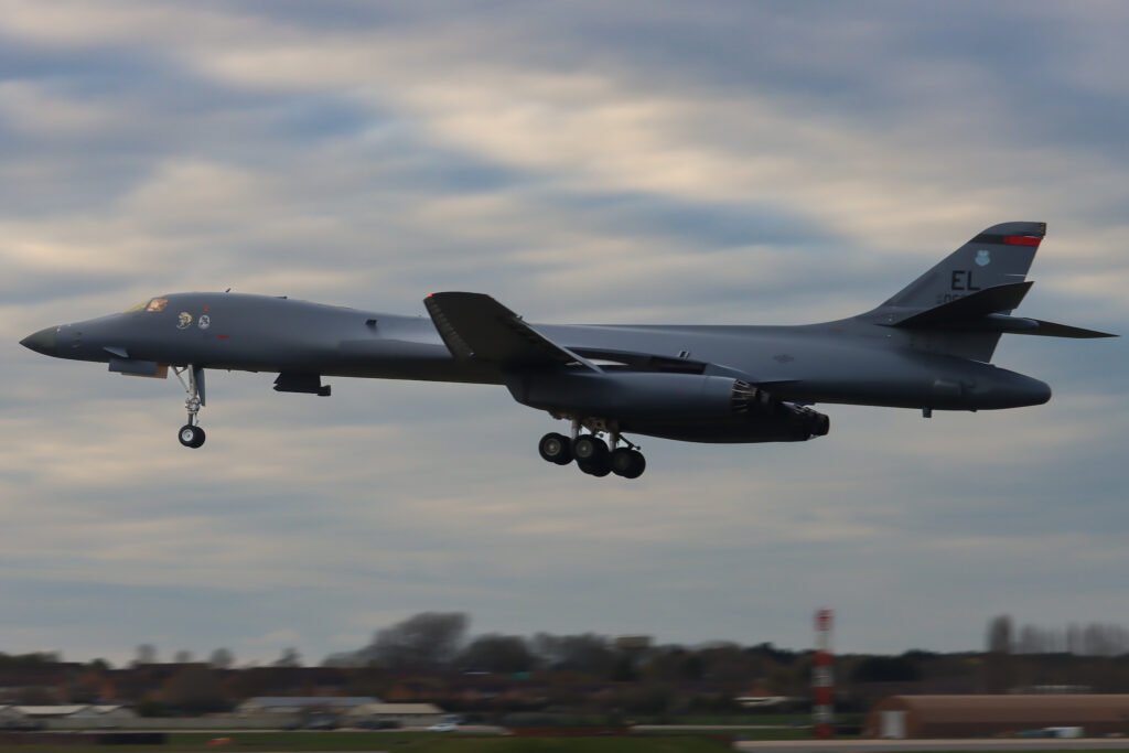 More B-1s Arrive in UK to Put Bomber Force for Iran Ops at 21