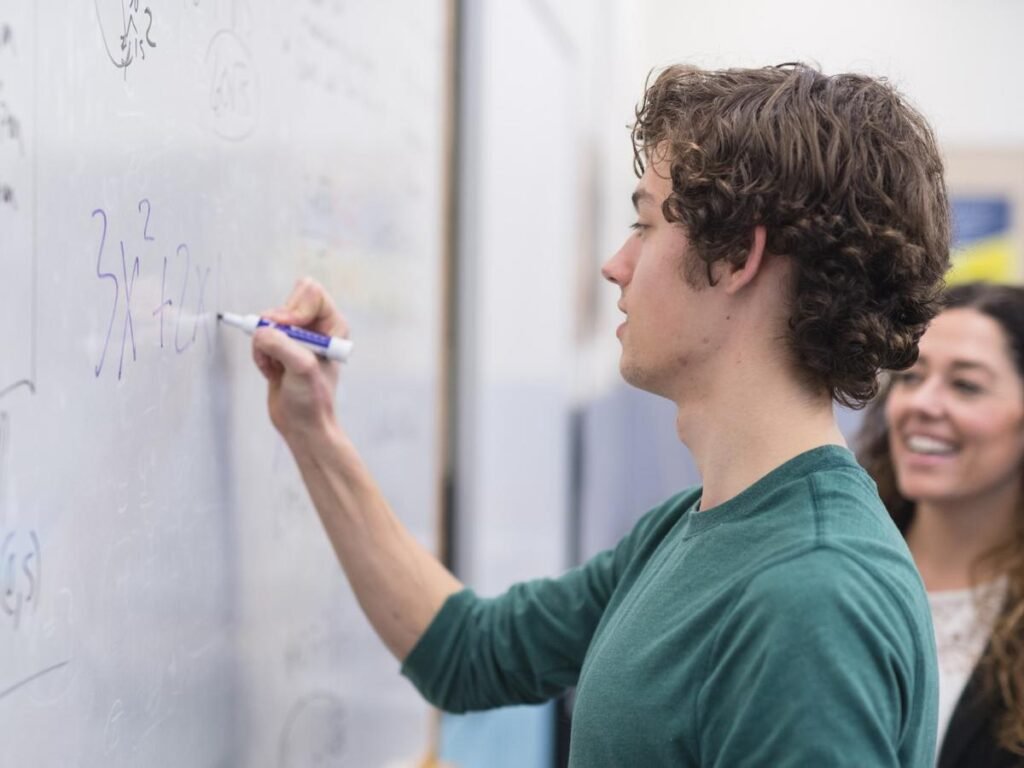 What Factors Drive the Adoption of High-Quality Math Curricula and Professional Learning? Crosscutting Findings from the American Educator Panels What Factors Drive the Adoption of High-Quality Math Curricula and Professional Learning? Crosscutting Findings from the American Educator Panels