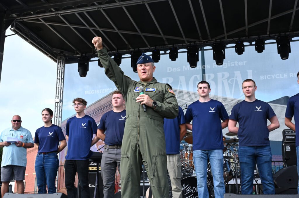Air Force Recruits Most New Airmen Since 2004, Hitting Goal Early