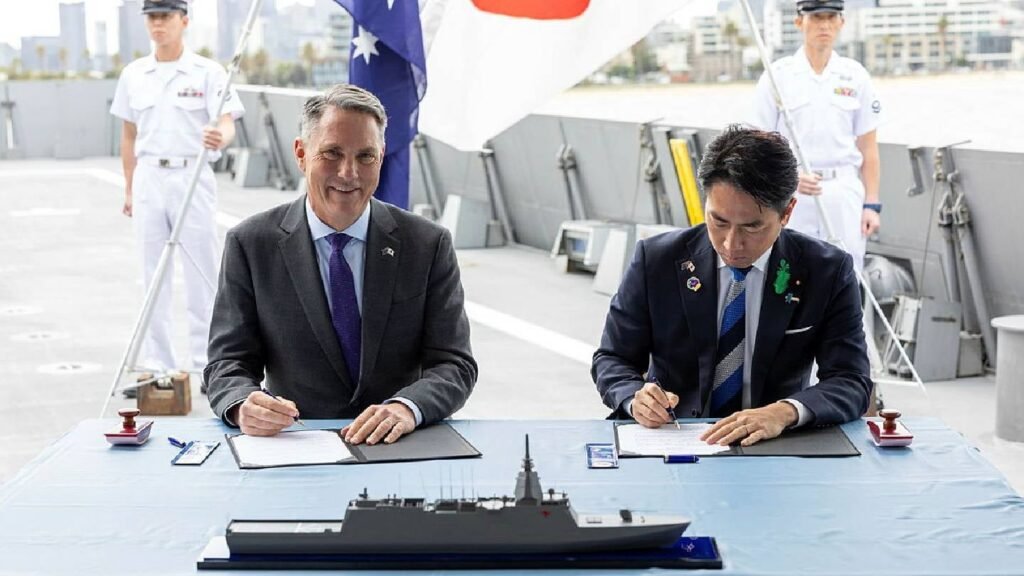 Australia, MHI formalise contract for three Mogami-class frigates