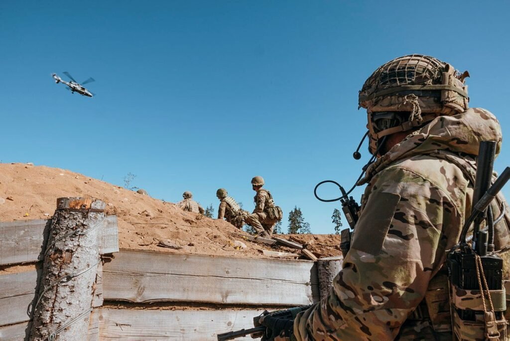 UK Troops with MPU5 (Persistent Systems)