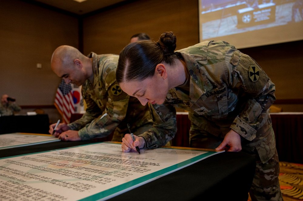 DVIDS – News – USAG-H reaffirms commitment to eradicating sexual assault Sexual Assault Awareness & Prevention Month Proclamation Signing