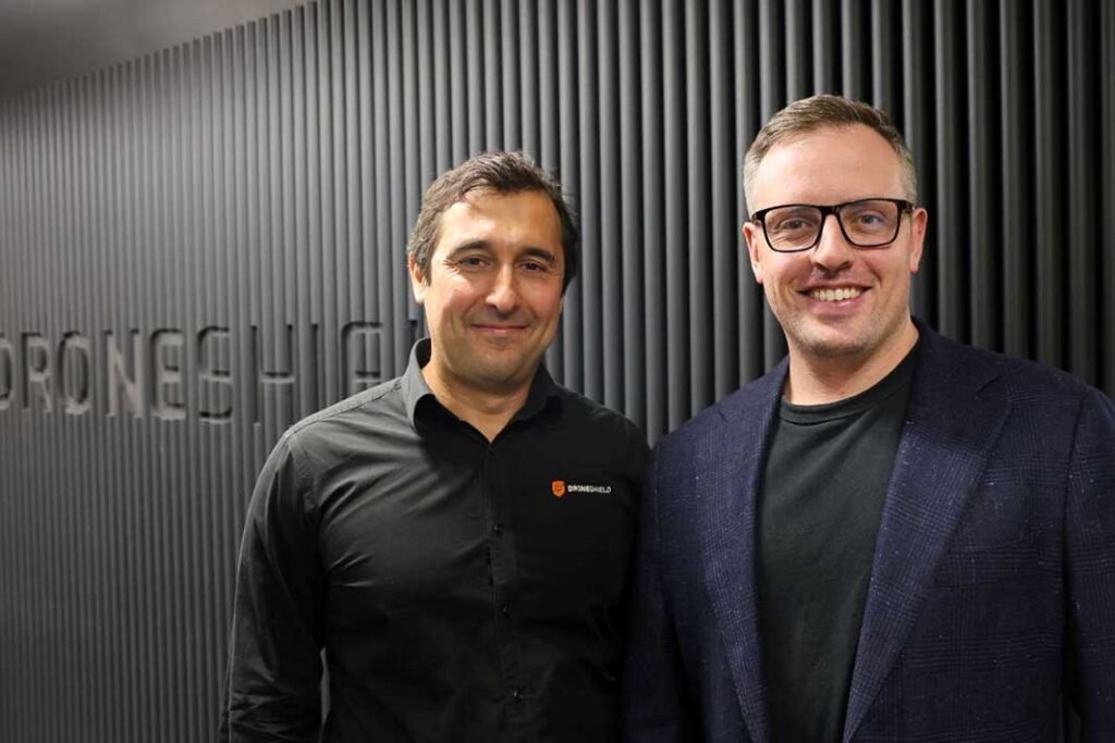 Outgoing CEO Oleg Vornik and Angus Bean, CEO and Managing Director [Photo ©  DRONESHIELD]
