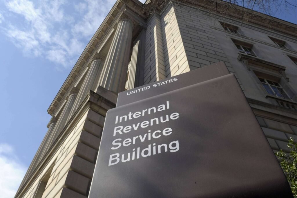 House Republicans propose a billion-dollar cut to IRS funding