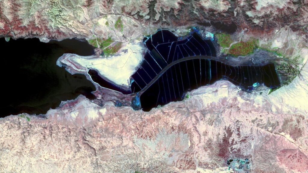 How Strife in the Middle East Could Halt Production of the World’s Memory Chips The Bromine Chokepoint: How Strife in the Middle East Could Halt Production of the World’s Memory Chips