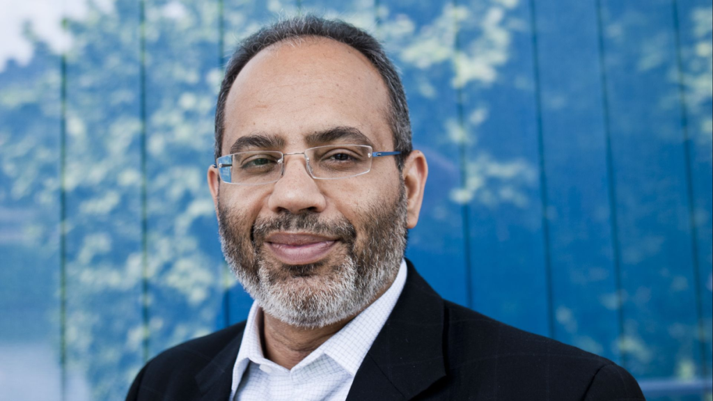 Interview – Carlos Lopes – E-International Relations