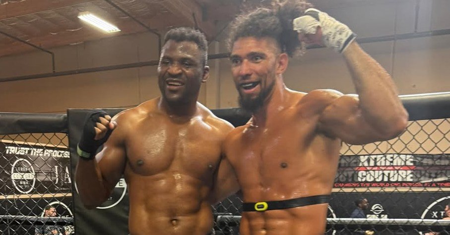 Johnny Walker: Heavyweight move ‘won’t take long’ after Francis Ngannou spar Johnny Walker: Heavyweight move ‘won’t take long’ after Francis Ngannou spar