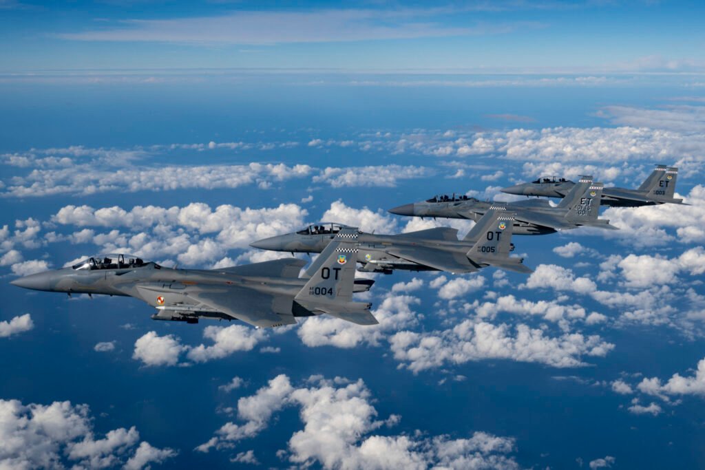 New Bill Would Add Fighters to Air Force, Improve Aircrew Retention