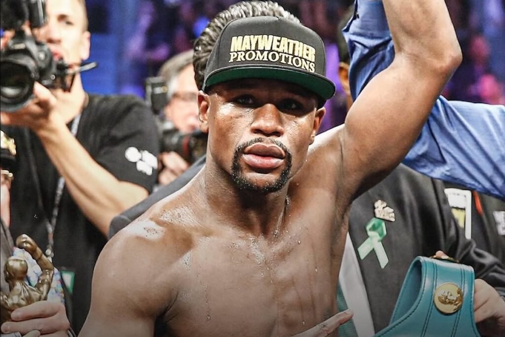 Oscar De La Hoya questions Floyd Mayweather’s 50-0 record: ‘Your own father said that you lost’ Floyd Mayweather in the boxing ring