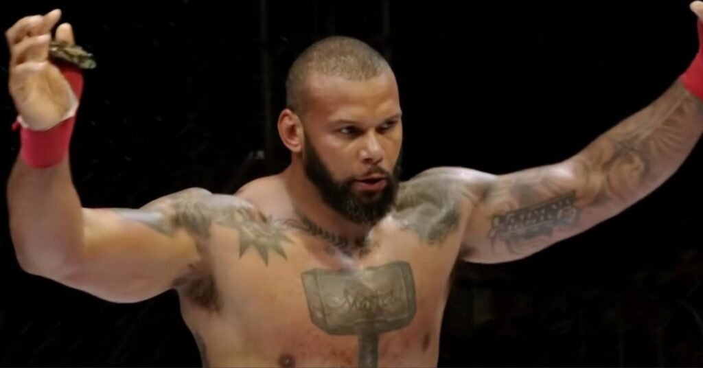 Thiago Santos Batters Guto Inocente To Score First Win In 5 Years Thiago Santos Batters Guto Inocente to Score First Win in 5 Years - Gamebred Bareknuckle MMA Highlights