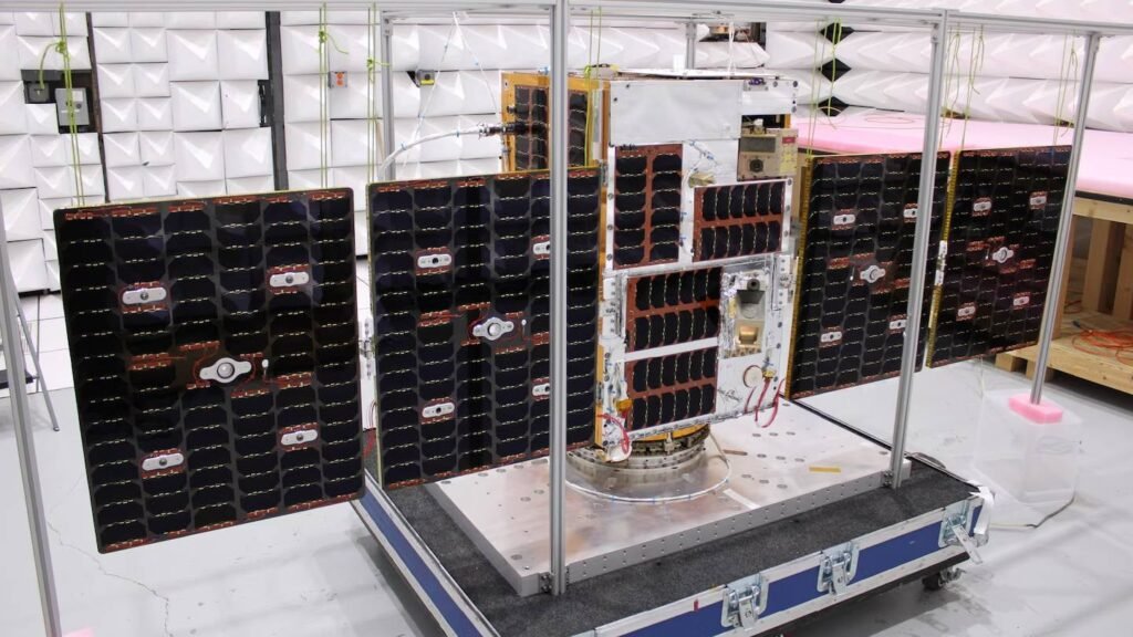 US NRL launches three experimental payloads on STPSat-7 mission