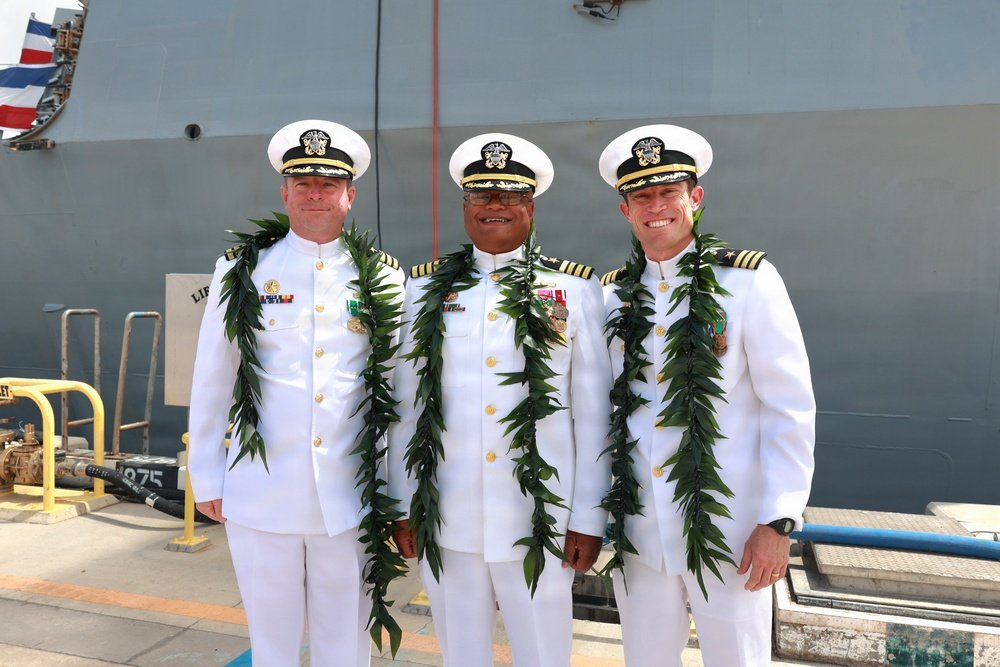 DVIDS – News – USS Daniel Inouye Hold Change of Command Ceremony USS Daniel Inouye Holds Change of Command Ceremony