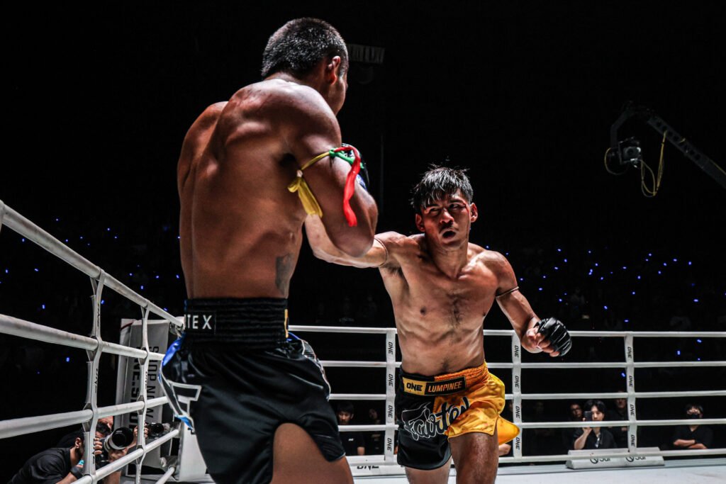 Decho targets US$100,000 contract against unbeaten Rustam Yunusov in ONE Friday Fights 155 main event