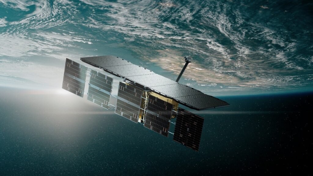 ICEYE: UK should pair Oberon with commercial satellites