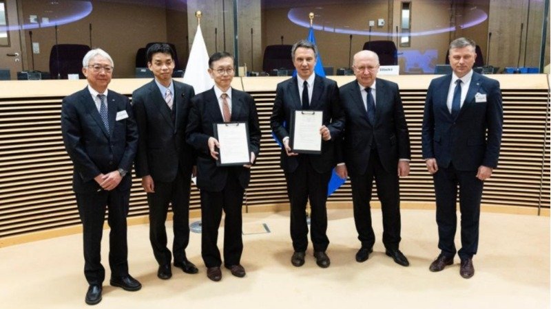 Japan and the EU Hold First Defence Industry Dialogue, Pledge Dual-Use Collaboration Asian Military Review magazine