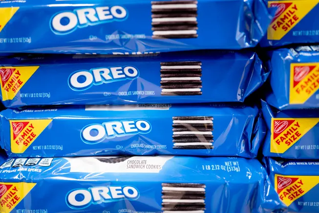 Mondelēz taps AI for distribution centers to cut costs Mondelēz taps AI for distribution centers to cut costs