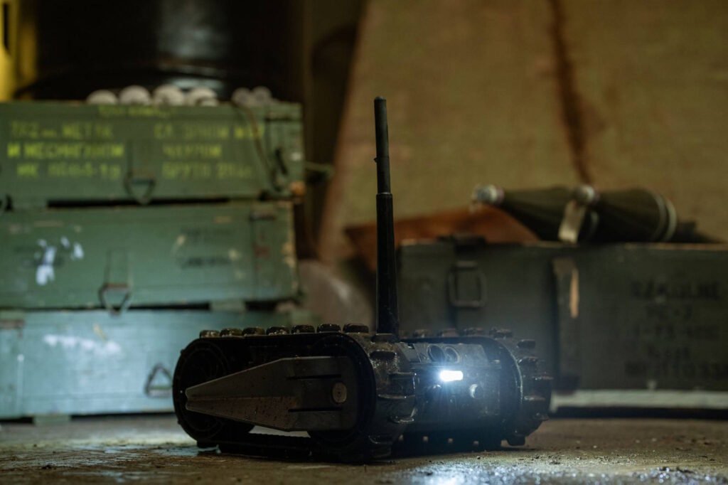 Teledyne FLIR Defense Unveils New FirstLook 125 Throwable Recon Robot Teledyne FLIR Defense Unveils New FirstLook 125 Throwable Recon Robot
