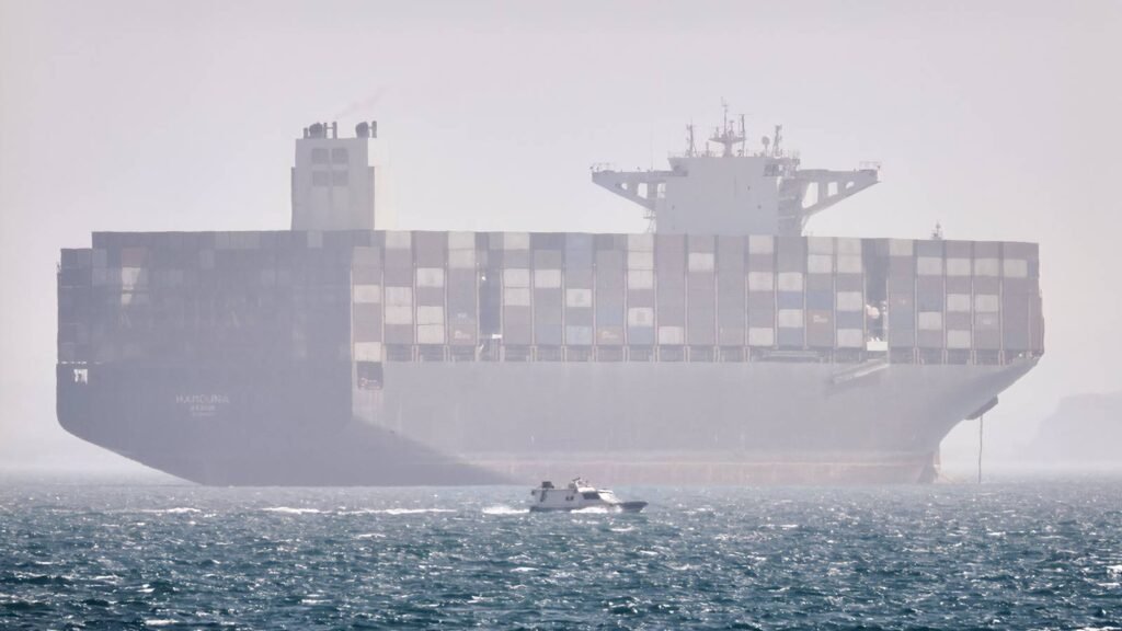 US Forces Fled After Strait of Hormuz Missile Attack