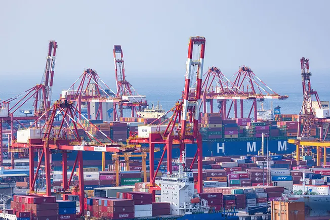 US sets Taiwan tariffs at 15% on auto parts, wood, aircraft parts US sets Taiwan tariffs at 15% on auto parts, wood, aircraft parts