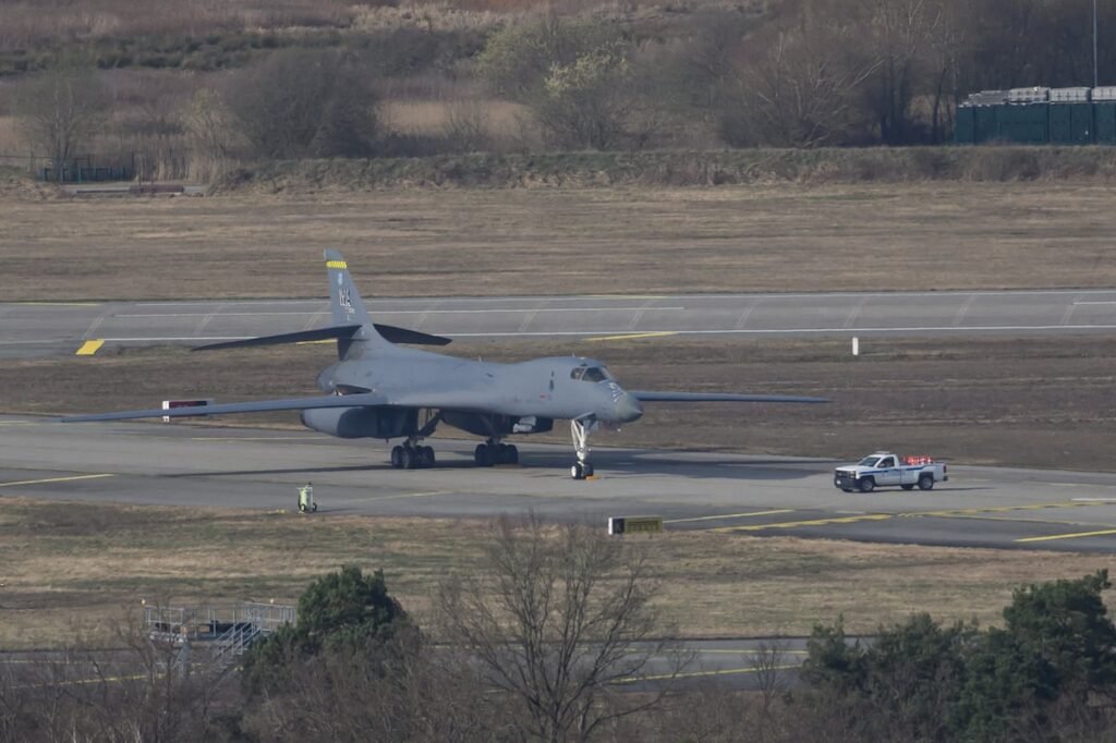 US to cut strategic bombers and warships available to NATO in a crisis US to cut strategic bombers and warships available to NATO in a crisis