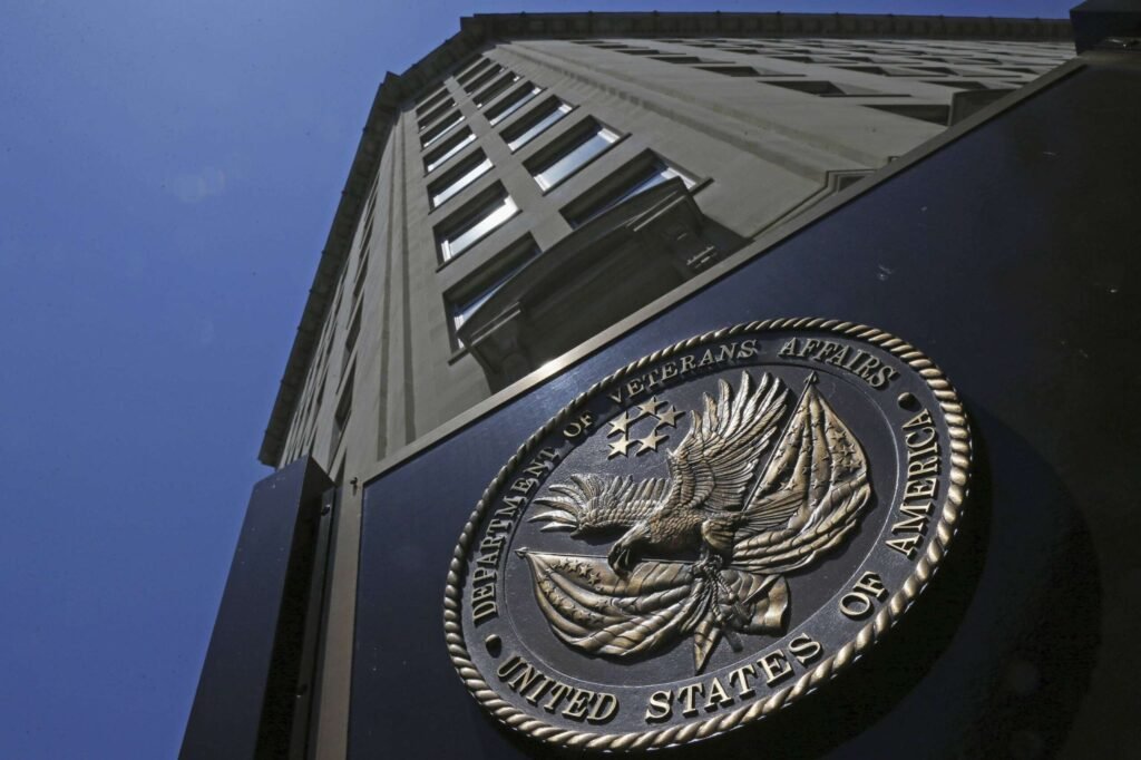 VA’s EHR rollout gets bipartisan praise, as employee groups warn they’re still seeing issues VA’s EHR rollout gets bipartisan praise, as employee groups warn they’re still seeing issues
