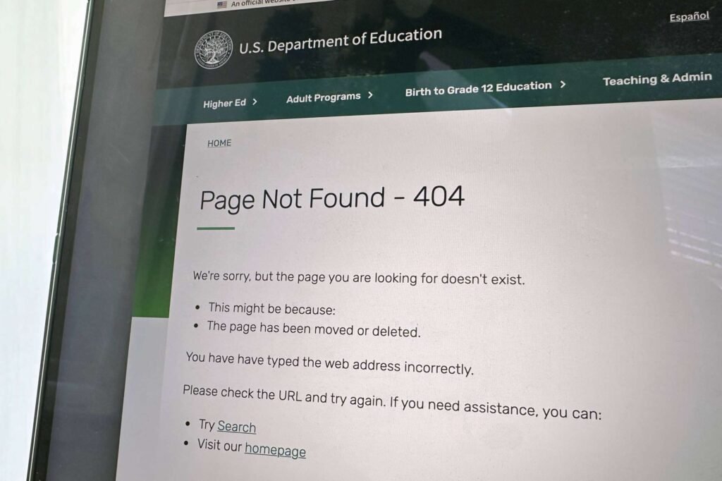 Commerce aims to cut nearly half its websites amid governmentwide consolidation