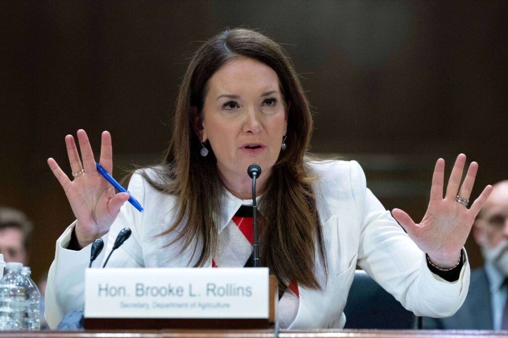 FSIS employees face decision deadline under USDA relocation plans