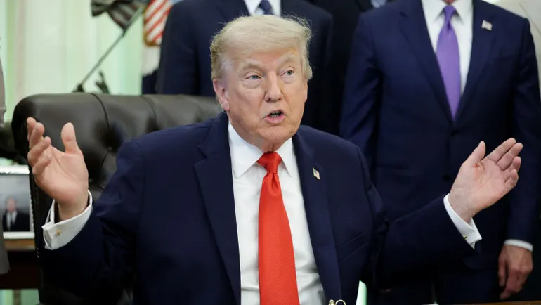 Federal court temporarily upholds Trump’s 10% global tariff Federal court temporarily upholds Trump’s 10% global tariff