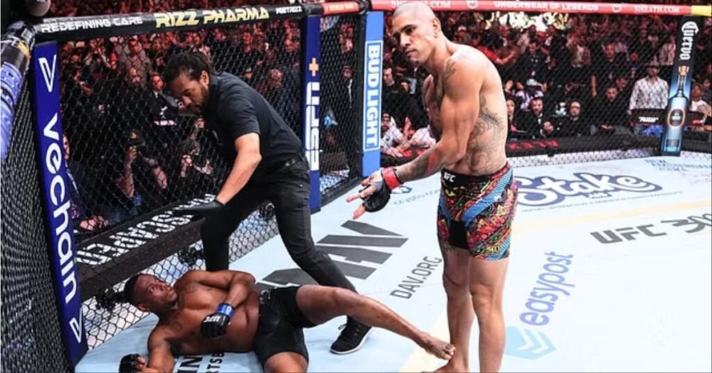 Former UFC Light Heavyweight Champion Who Alex Pereira Knocked Out, Is Moving Up To Heavyweight Jamahal Hill rips Alex Pereira for UFC 300 celebration I went to Brazil and dog walked your guy