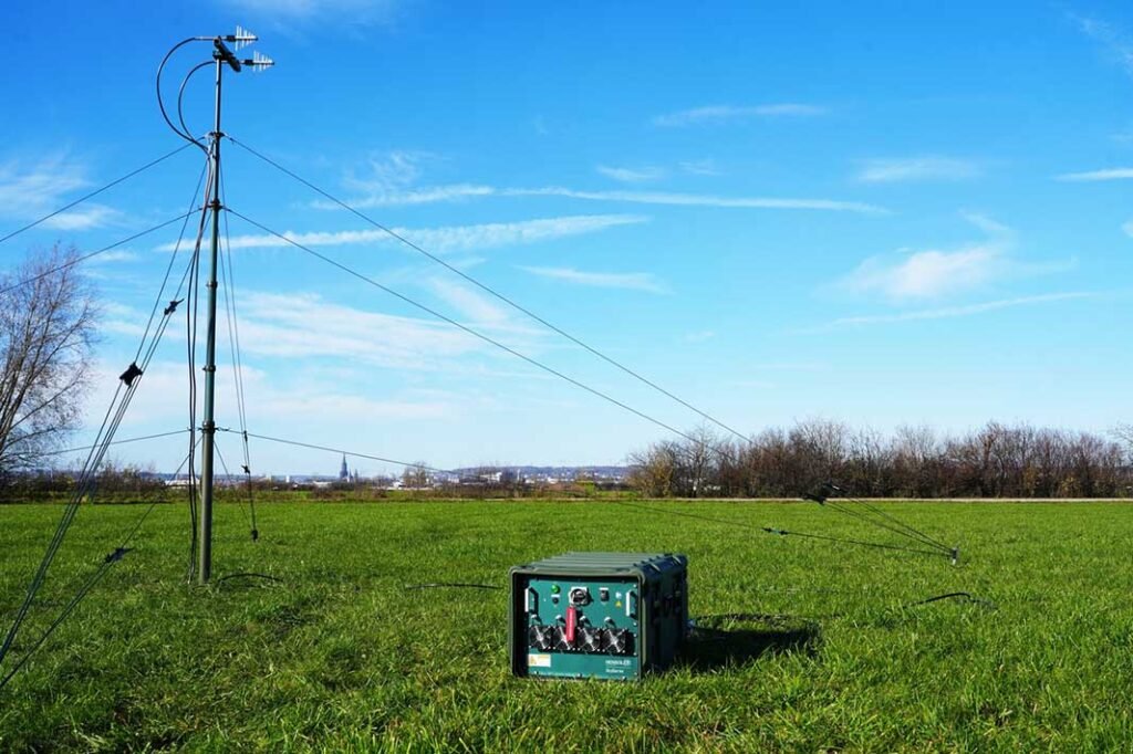 SkyBarrier with Antenna.  [Photo: HENSOLDT AG]