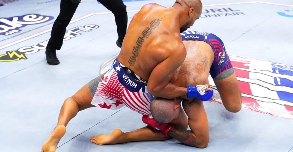 Herb Dean responds to UFC White House criticism, explains why he didn’t intervene during Ciryl Gane vs. Alex Pereira Herb Dean responds to UFC White House criticism, explains why he didn’t intervene during Ciryl Gane vs. Alex Pereira