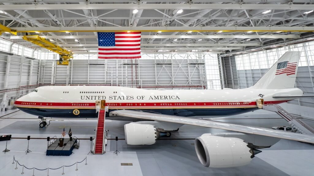 New Air Force VC-25B “Bridge” Jet Has Joined The Presidential Airlift Group New Air Force VC-25B "Bridge" Jet Has Joined The Presidential Airlift Group