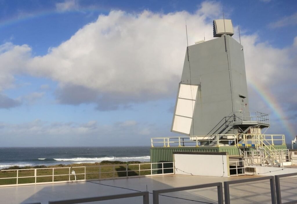 Raytheon wins $516M to keep the Navy’s top radar combat-ready Raytheon wins $516M to keep the Navy’s top radar combat-ready