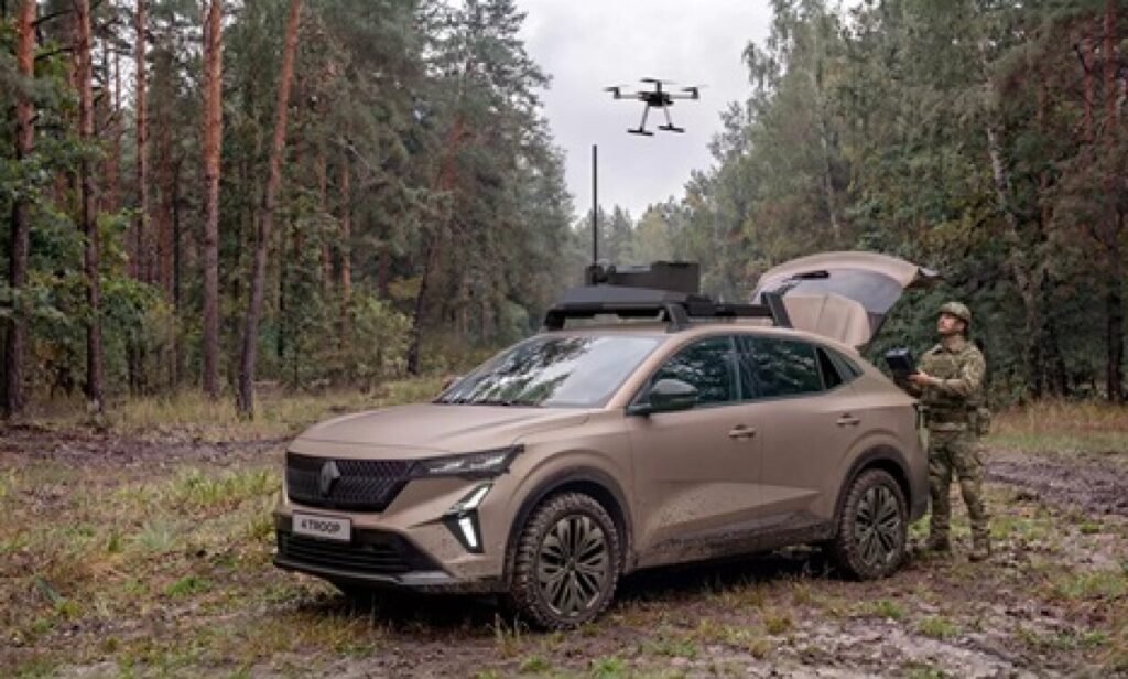 Tactical vehicle prototype with drone control unveiled by Renault, Thales at Eurosatory